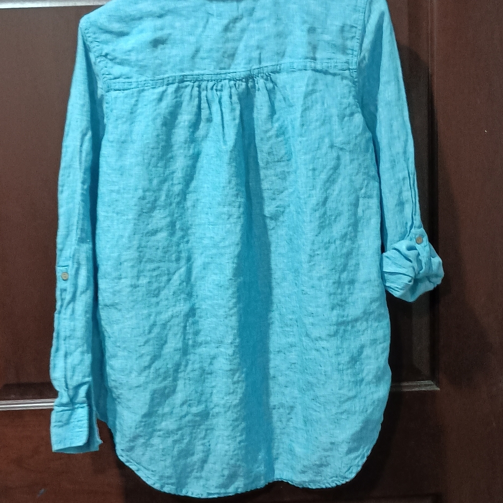 Sigrid Olsen Turquoise Blouse with Wooden Buttons - Picture 2 of 4